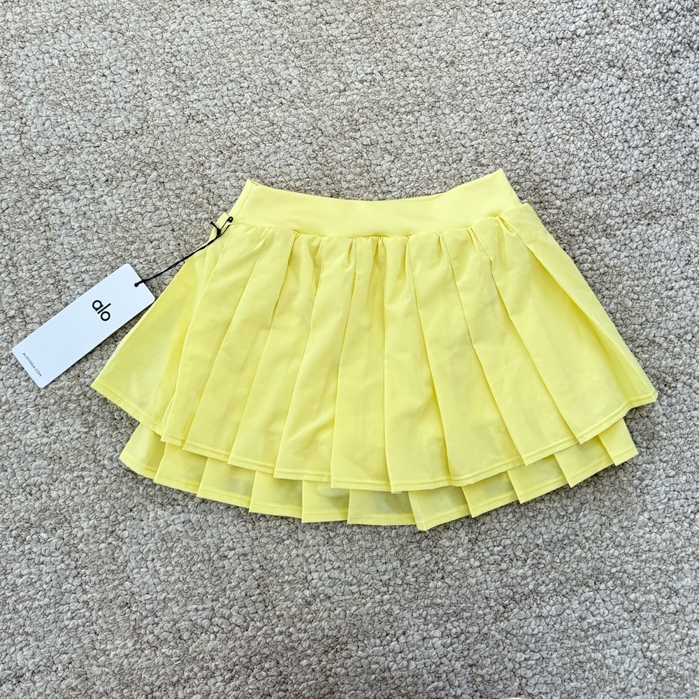 Alo Double Or Nothing Tennis Skirt Sunshine Size S - Picture 2 of 5